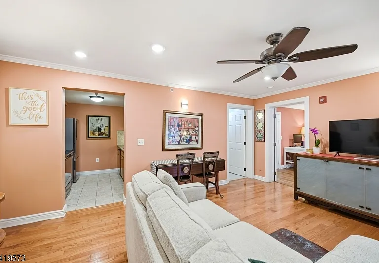 7 Prospect St #410 — Photo 9