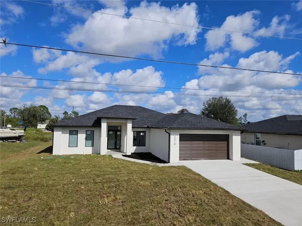 2816 43rd St SW, Lehigh Acres, FL 33976