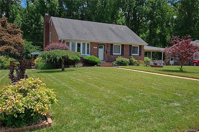 1st image of 411 N Daisy Ave