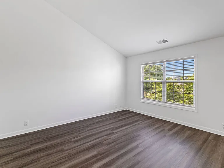 Windsor Kingstowne — Photo 15