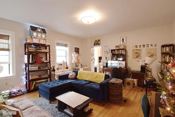 Rented by Citi Habitats | media 9