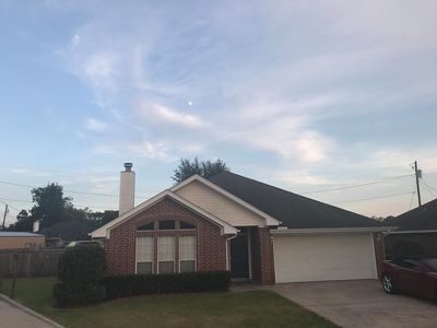 7050 Oakdale Dr, Groves, TX, 77619