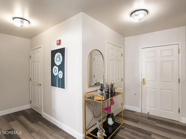 2 Kathleen Dr — Photo 11