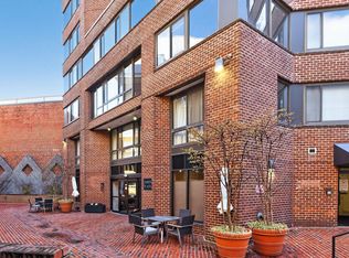 1077 30th St NW #504, Washington, DC 20007