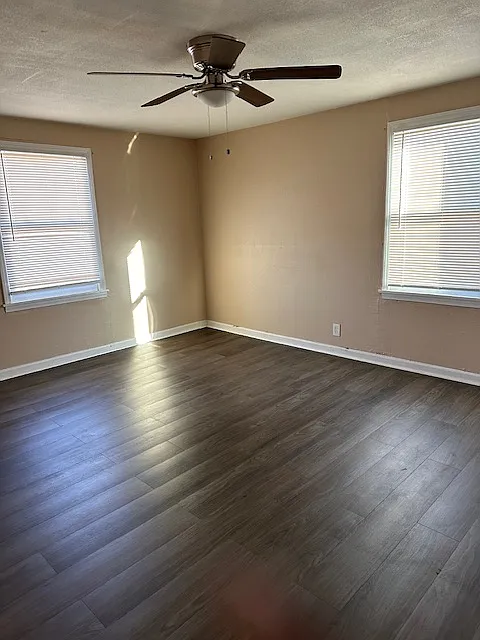 2 bed, 980 sqft, $1,100 — Photo 4