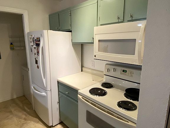 3rd image of 10265 Gandy Blvd N APT 1503