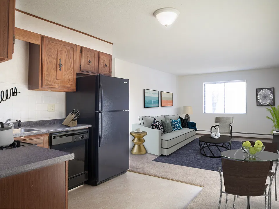 Kitchen / Living Room