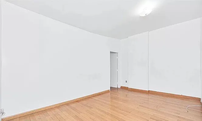 Rented by Compass | media 11