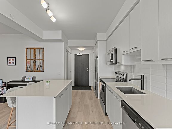 4th image of 385 Winston Rd #1110