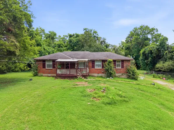 103 Port Dr, Madison, TN 37115