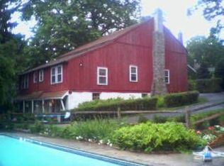 25 W Sproul Rd, Springfield, PA 19064