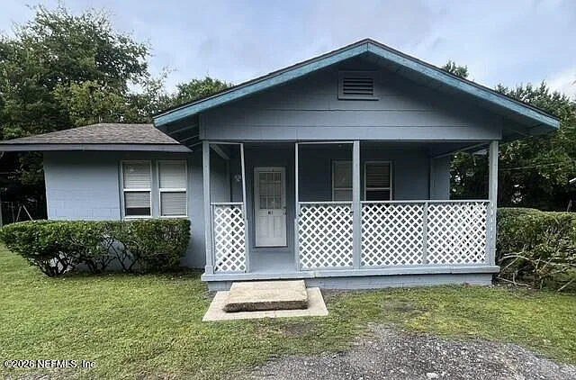 2 bed, 1.0 bath, 768 sqft, $1,400 — Photo 1