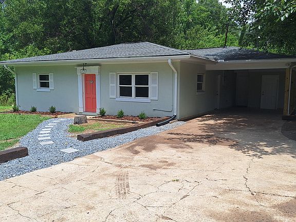 3rd image of 3718 Danube Ln