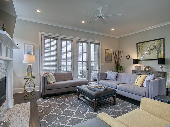 5th image of 7027 Richwood Cir