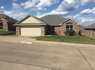 1034 Inverness Dr, Weatherford, TX 76086
