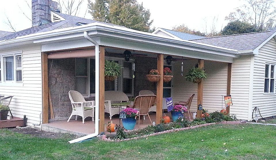 2nd image of 4 Huckleberry Ln