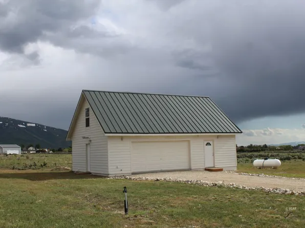 899 Eastlake Dr, Spring Creek, NV 89815