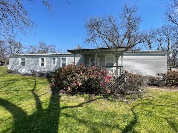 129 Hummingbird Ln, Lake Village, AR 71653