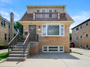 1068 N Northwest Hwy, Park Ridge, IL 60068