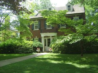 3300 Oriole Dr, Audubon Park, KY 40213