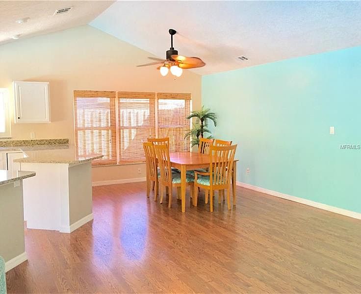 2nd image of 1033 Weaver Dr