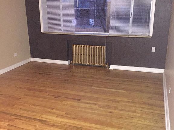 3rd image of 1375 N Washington St #308