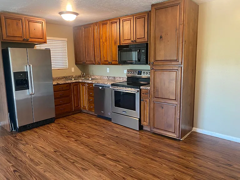 2640 W 3800 S — Photo 38