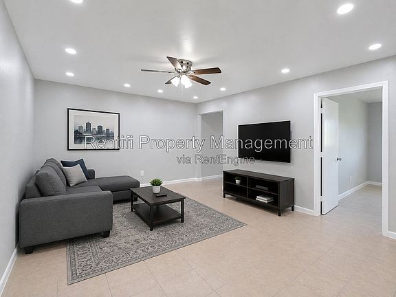 5th image of 2802 Owen Ave