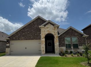 9808 Elk Falls Ln, Aubrey, TX 76227
