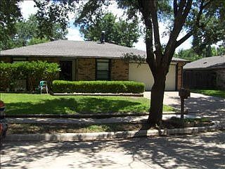 1st image of 333 Clearwood Dr