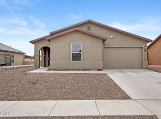 741 Villa Seca Dr, Horizon City, TX 79928