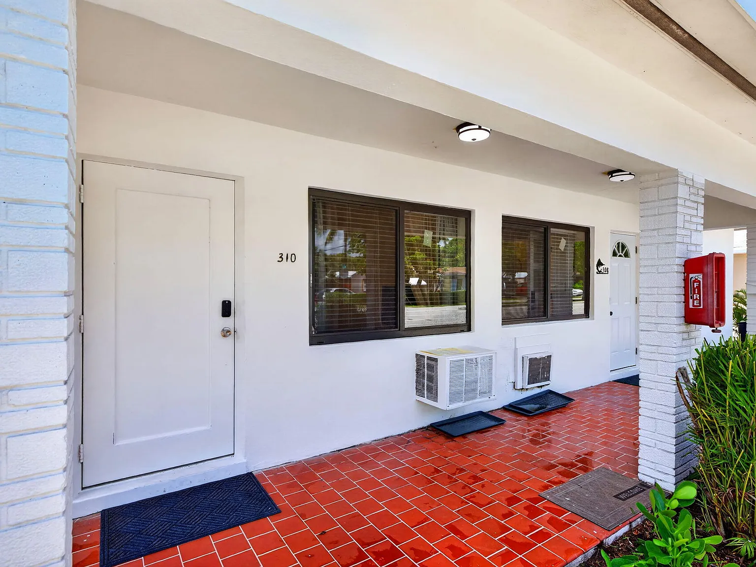 1 bed, 1.0 bath, 2903 sqft, $1,250 — Photo 2