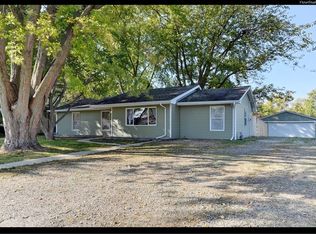 2421 Cosmic Dr, Joliet, IL 60431