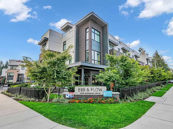 2035 Glenaire Dr #101, North Vancouver, BC V7P 1Y2