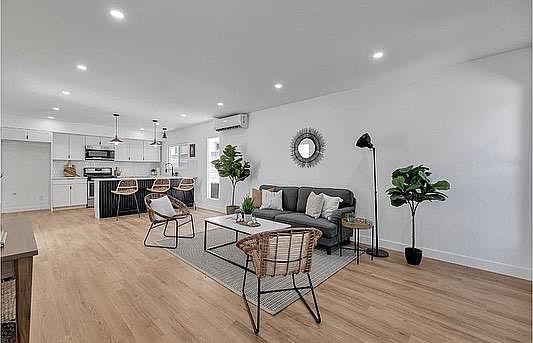 5th image of 5493 Lemon Ave #5493