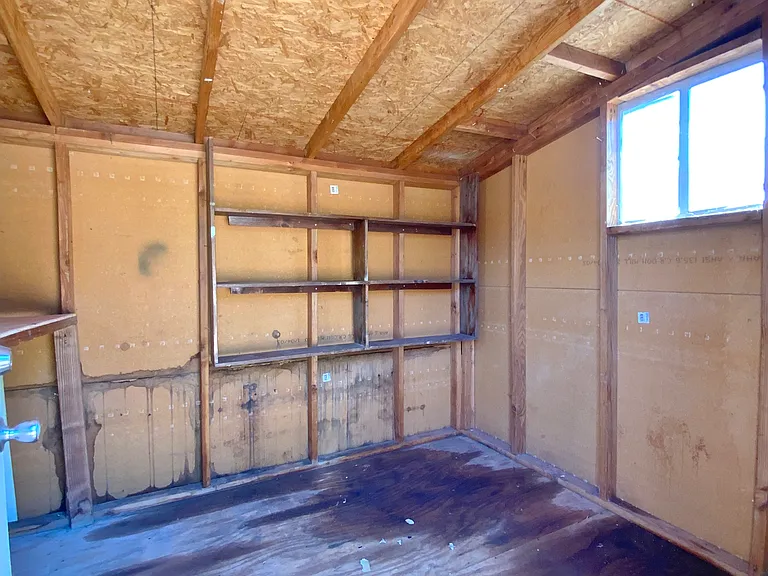 Outbuilding