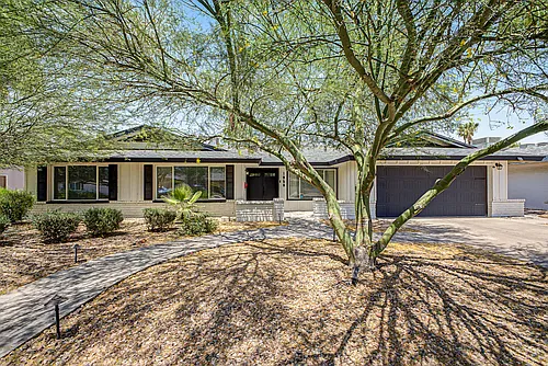 1958 E Laguna Dr Photo 1