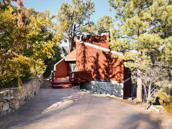 1621 Banff Dr, Pine Mountain Club, CA 93222