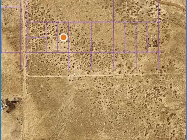 Vac Vic Ave, Palmdale, CA 93591