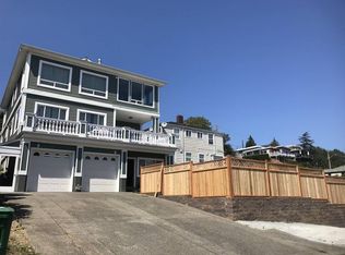 3810 33rd Ave SW, Seattle, WA 98126