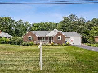 8194 Brook Dr, Mechanicsville, VA