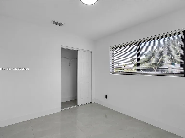 1000 NW 198th St — Photo 19