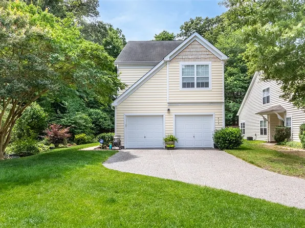 615 Holmes Blvd, Yorktown, VA 23692