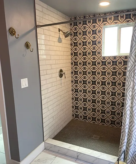 1230 E Seneca St — Photo 11