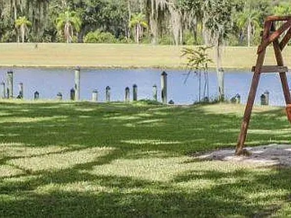 900 Aqua Isles Blvd #B21, Labelle, FL 33935