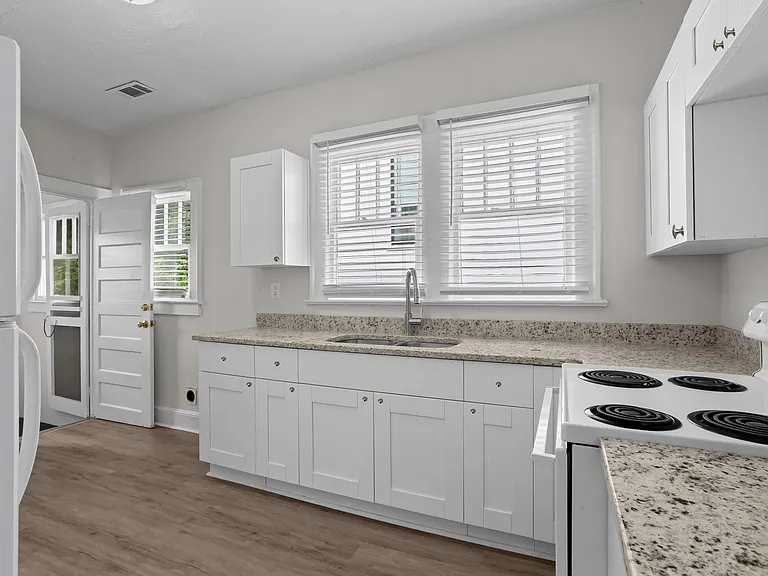 497 Rankin St NE #2 — Photo 8