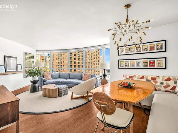 200 E 94th St APT 715, New York, NY 10128