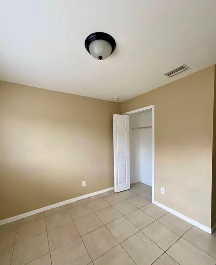 726 Harold Ave S - 726 Harold Ave S — Photo 4