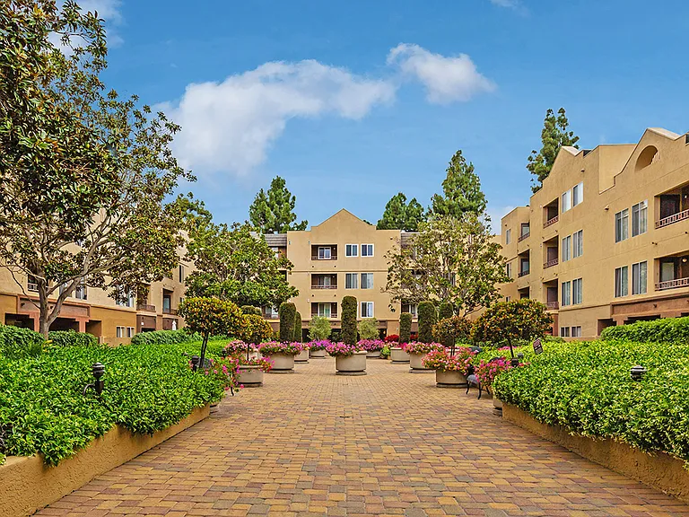 3440 Lebon Dr #4110 — Photo 44