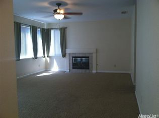 1180 Sun Valley Dr, Woodland, CA